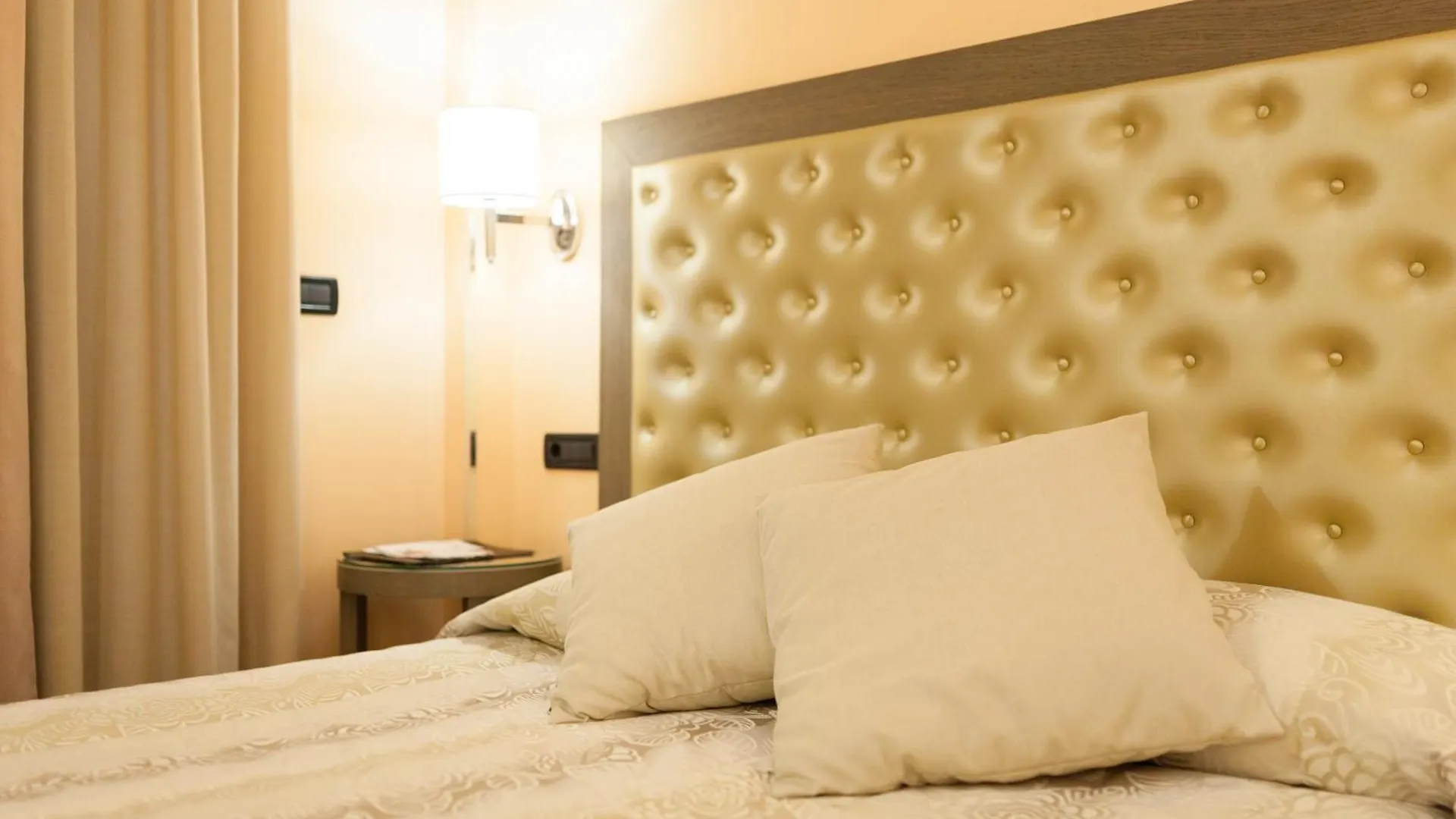 Hotel Torino Wellness & Spa Diano Marina 4*,
