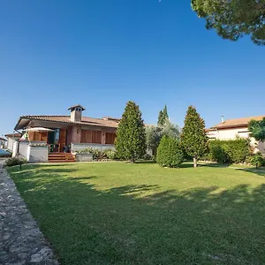 villa-orsini-a-retreat-in-pisa-food-and-relax.it-tuscanyhotel.com/